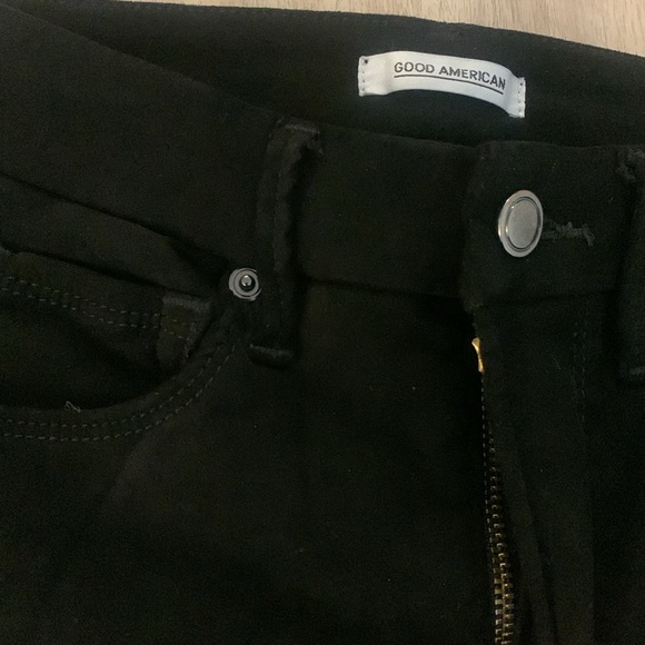 Good American Faux Suede Good Legs Crop Pants - Size 6 - Picture 9 of 10